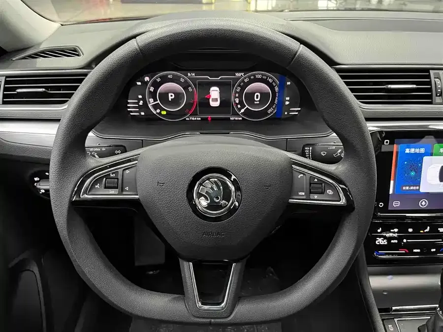 Skoda SuperB Superpa 2024 TSI280 DSG Exclusive Edition 2025 — миниатюра 3