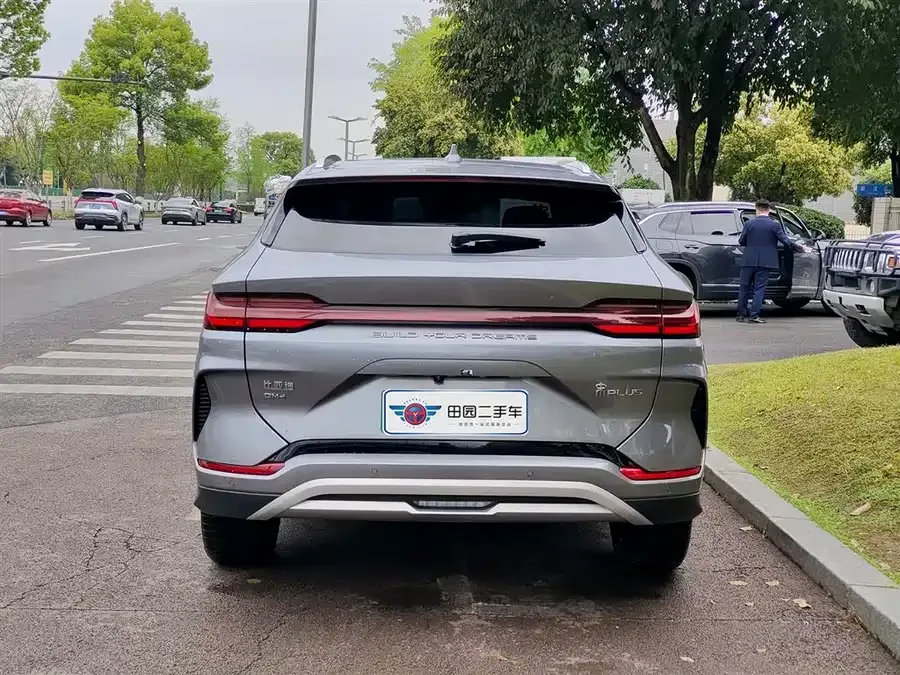 BYD Song PLUS New Energy Song PLUS New Energy 2024 Honor Edition DM-i 110km Flagship PLUS 2024 — миниатюра 2