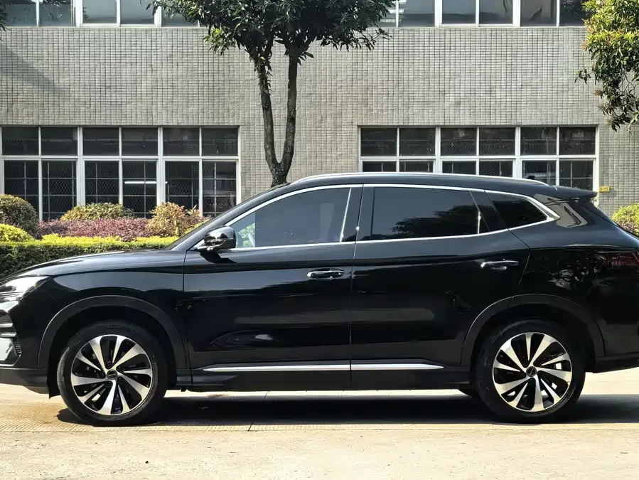 BYD Song PLUS New Energy Song PLUS New Energy 2024 Honor Edition EV 520km Luxury Model 2024 — миниатюра 3