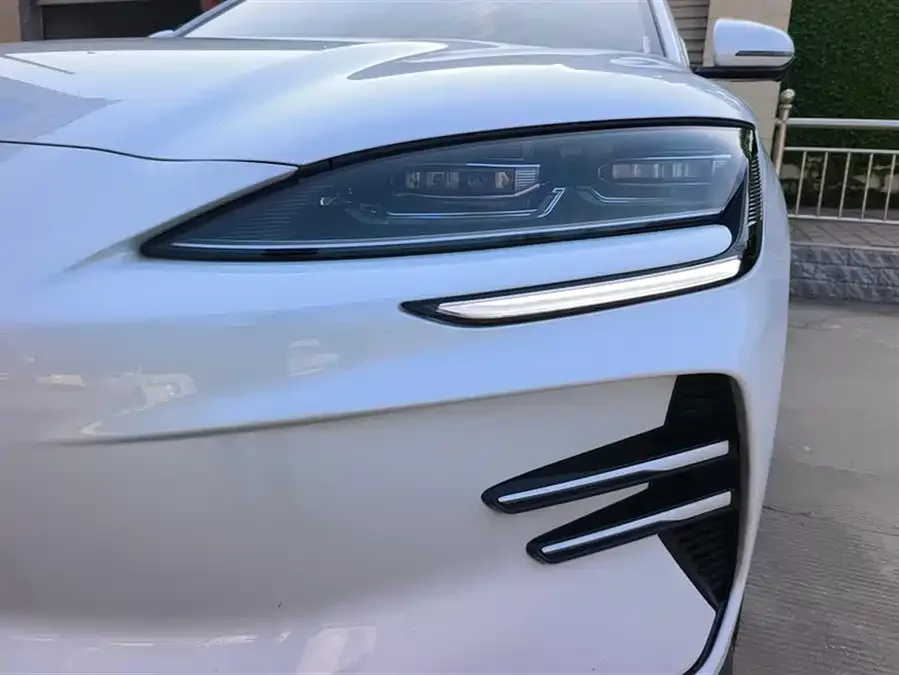 BYD Song PLUS New Energy Song PLUS New Energy 2024 Honor Edition EV 520km Luxury Model 2024 — миниатюра 2
