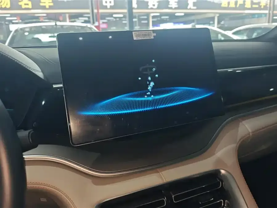 BYD Song PLUS New Energy Song PLUS New Energy 2021 DM-i 110KM Flagship PLUS 2023 — миниатюра 4