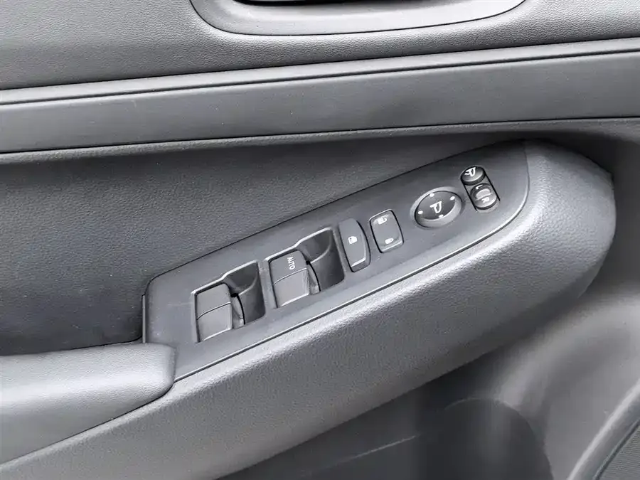 Honda Vezel Binzhi 2023 1.5L CVT technology version 2024 — миниатюра 3