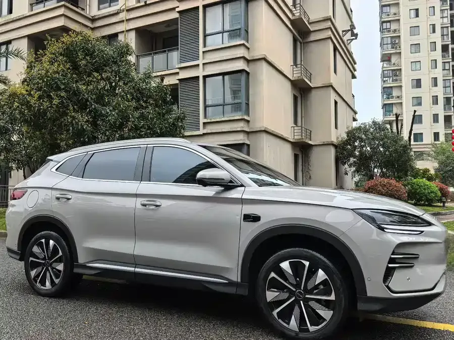 BYD Song PLUS New Energy Song PLUS New Energy 2025 EV Smart Driving Edition 520km Premium Edition 2025 — миниатюра 3