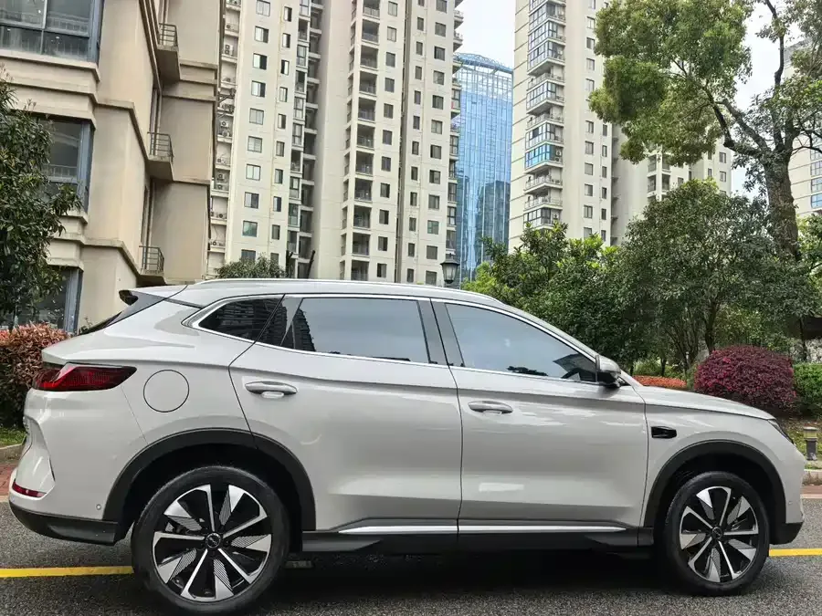 BYD Song PLUS New Energy Song PLUS New Energy 2025 EV Smart Driving Edition 520km Premium Edition 2025 — миниатюра 4
