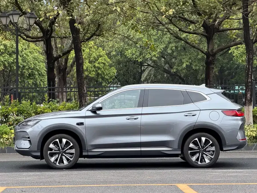 BYD Song PLUS New Energy Song PLUS New Energy 2025 EV Smart Driving Edition 605km Flagship Model 2025 — миниатюра 3