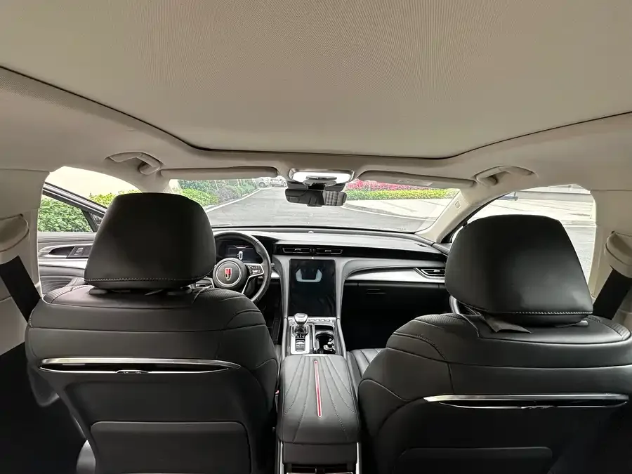 Hongqi H5 Hongqi H5 2023 1.5T DCT Zhilian Qiyun Edition 2023 — миниатюра 3