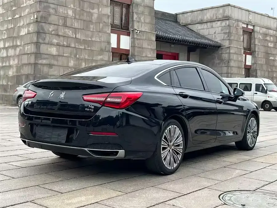 Hongqi H5 Hongqi H5 2022 Classic 1.8T Automatic Intelligent Connection Flagship Edition 2022 — миниатюра 2