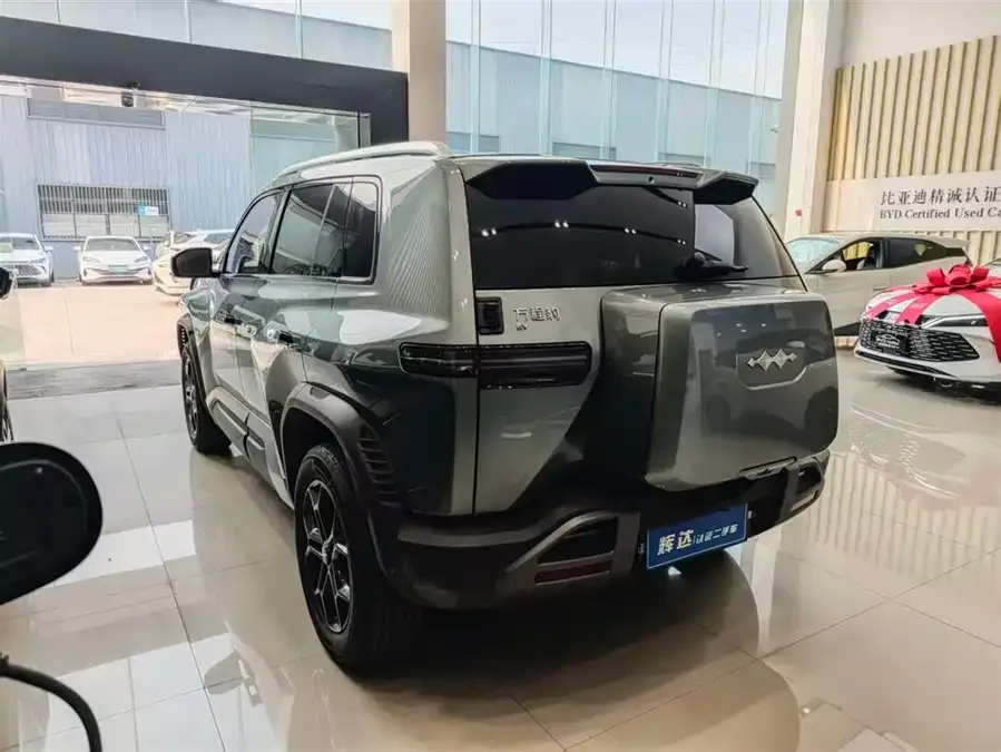 BYD Leopard Titanium 3 Titanium 3 2025 501KM Rear-wheel Drive Max Edition 2025 — миниатюра 4