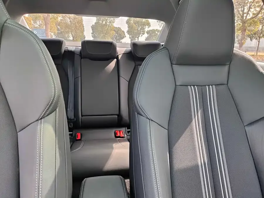 Audi A3 2023 A3L Limousine 35 TFSI Fashion Sports 2023 — миниатюра 5