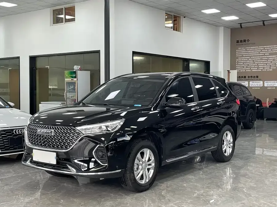 Haval M6 Haval M6 2023 PLUS 1.5T DCT Elite Intelligent Connected Model 2023 — фото 1, купить с доставкой в Москву
