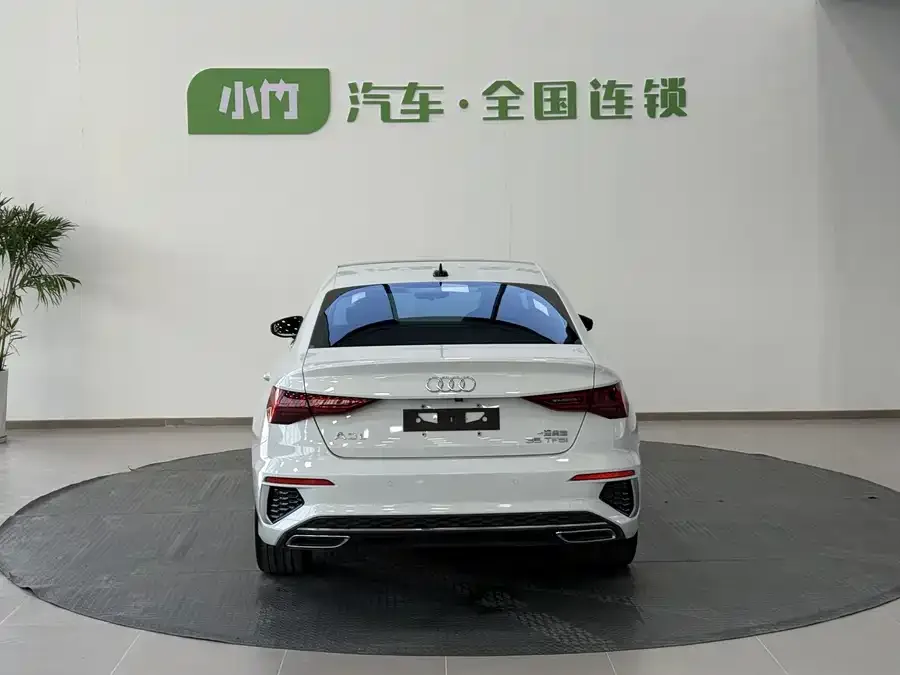Audi A3 2022 A3L Limousine 35 TFSI Fashion Sports 2023 — миниатюра 2