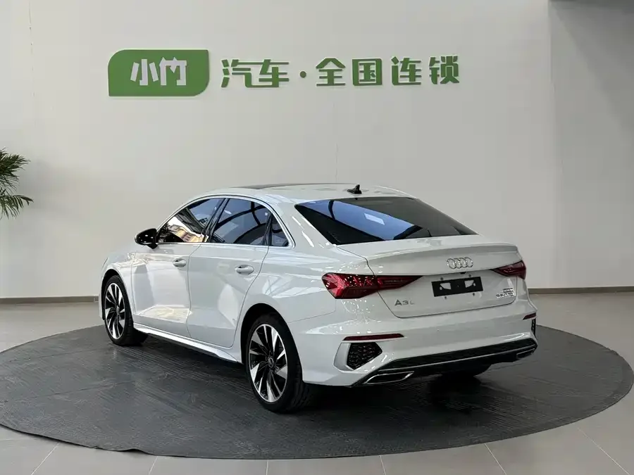 Audi A3 2022 A3L Limousine 35 TFSI Fashion Sports 2023 — миниатюра 3