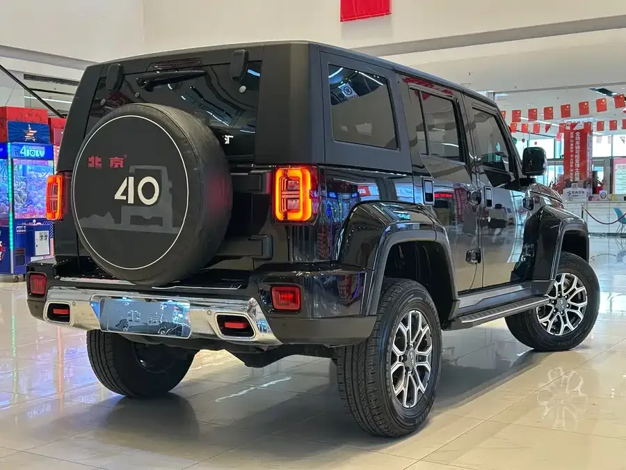 BAIC BJ40 Beijing Off-road BJ40 2020 2.0T Automatic 4WD City Hunter Edition Supreme Edition 2022 — миниатюра 2