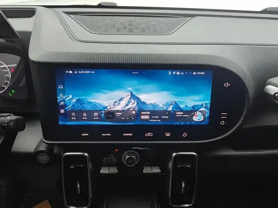 Haval Big dog Haval Big Dog 2022 1.5T DCT 2WD Horse Dog Edition 2022 — миниатюра 4