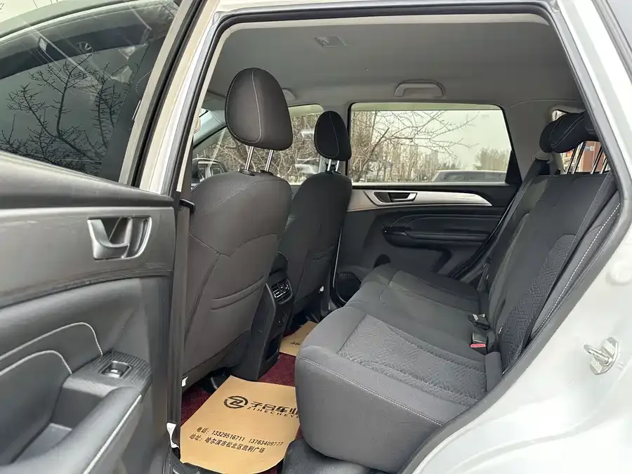 Haval M6 Haval M6 2023 PLUS 1.5T DCT Elite Intelligent Connected Model 2023 — миниатюра 5