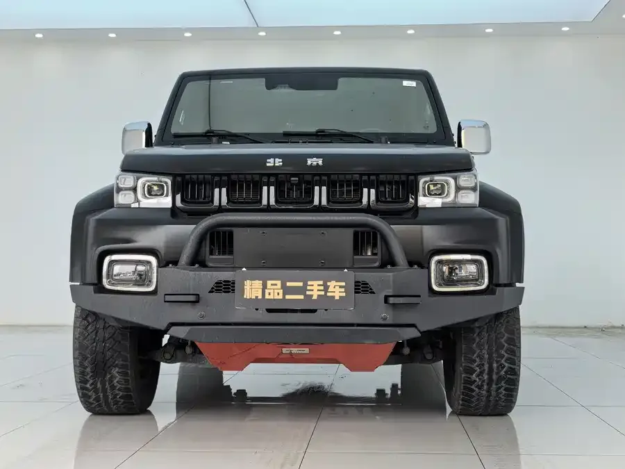 BAIC BJ40 Beijing Off-road BJ40 2023 2.0T Automatic 4WD City Hunter Edition Knight Edition 2023 — фото 1, купить с доставкой в Москву