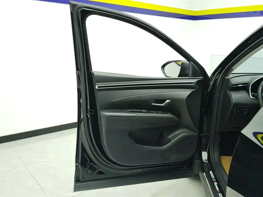 Hyundai Tucson L Tucson 2023 Tucson L 1.5T Automatic 2WD GLX Elite Edition 2023 — миниатюра 4