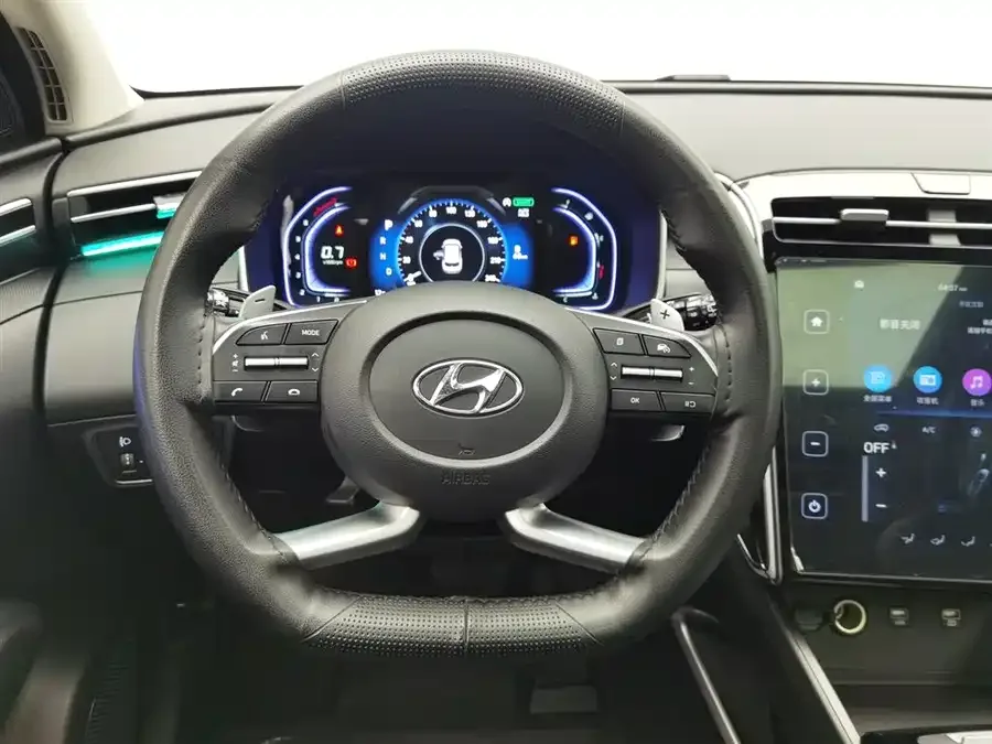 Hyundai Tucson L Tucson 2023 Tucson L 1.5T Automatic 2WD GLX Elite Edition 2024 — миниатюра 5