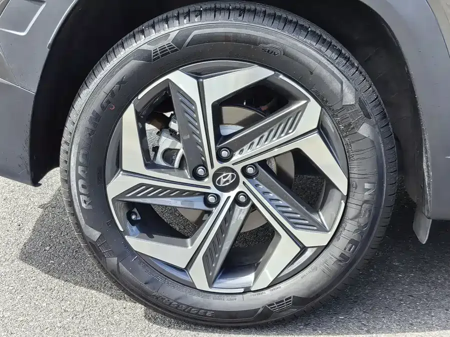 Hyundai Tucson L Tucson 2023 Tucson L 1.5T Automatic 2WD DLX Luxury Edition 2024 — миниатюра 3