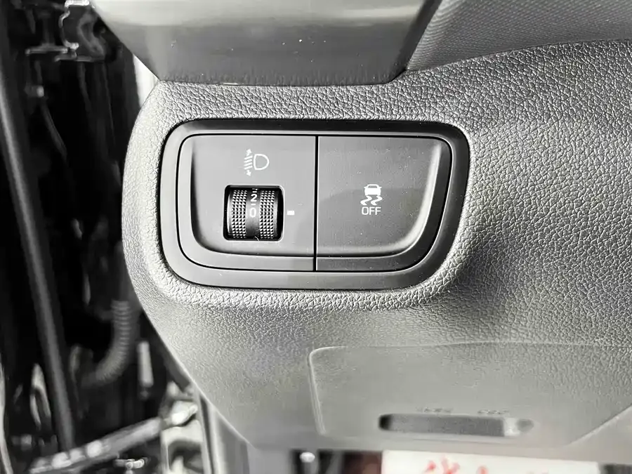 Hyundai Beijing ix35 Beijing Hyundai ix35 2021 240TGDi DCT 2WD GLS Leading Edition 2022 — миниатюра 4