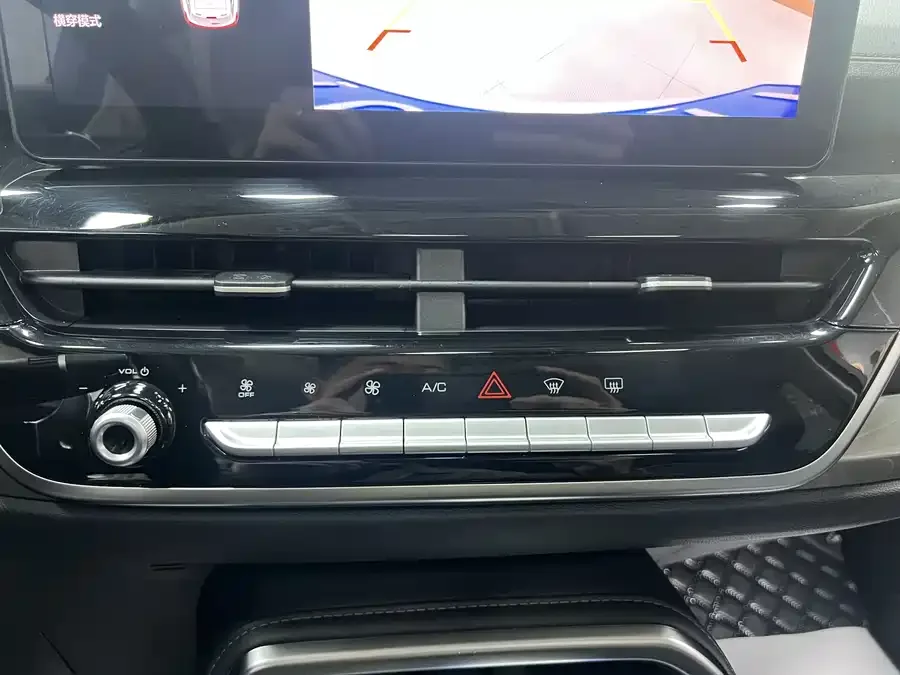 Haval H6 Haval H6 2021 National Fashion Edition 1.5T Automatic Urban Edition 2022 — миниатюра 3
