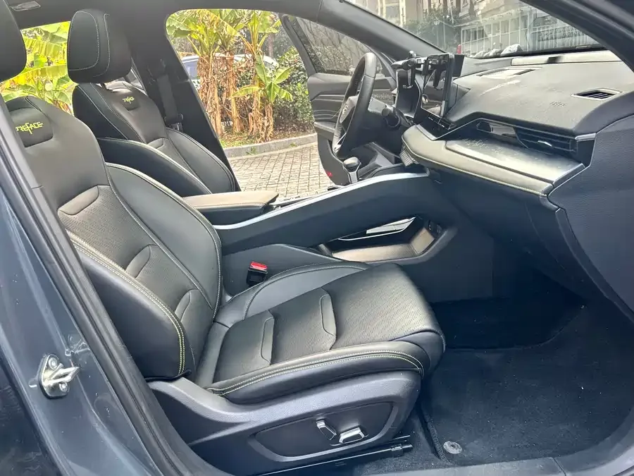 Geely Xingrui Xingrui 2024 1.5TD Longteng Edition 2024 — миниатюра 3