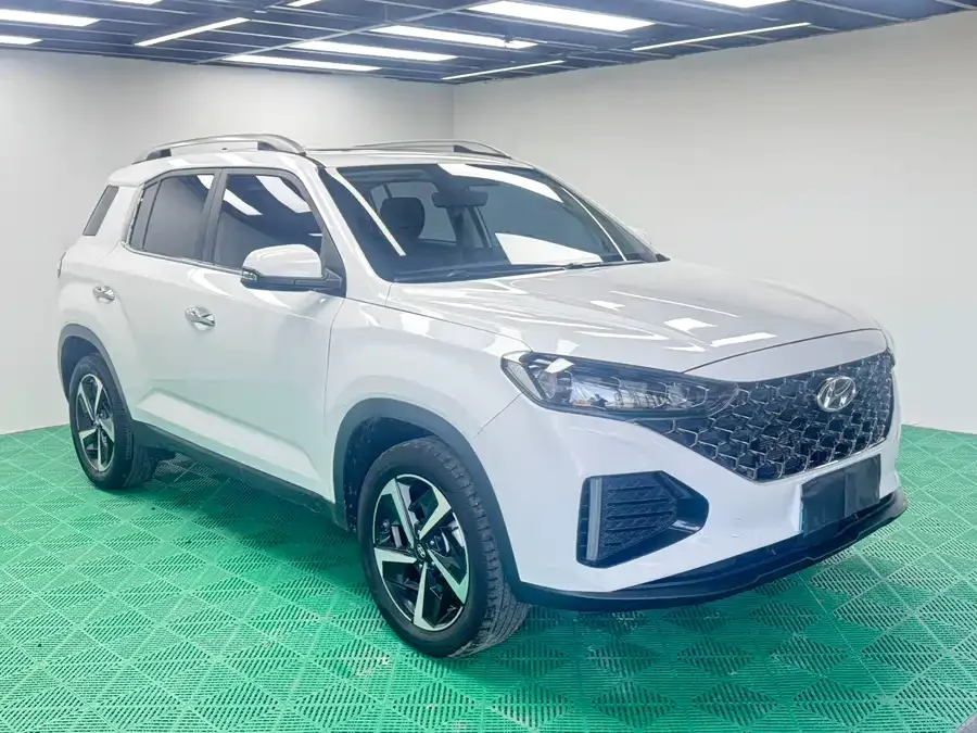 Hyundai Beijing ix35 Beijing Hyundai ix35 2021 240TGDi DCT 2WD GLS Leading Edition 2023 — миниатюра 3