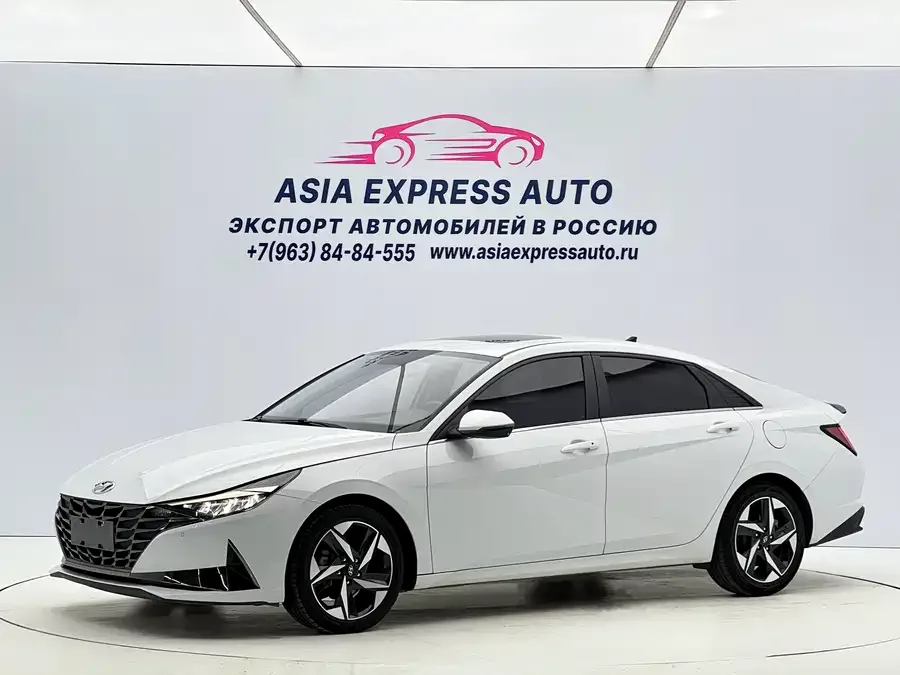 Hyundai Elantra Elantra 2022 1.5L CVT LUX Premium Edition 2023 — фото 1, купить с доставкой в Москву
