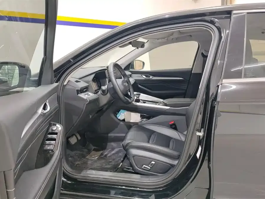 Geely Xingrui Xingrui 2023 2.0TD Luxury 2023 — миниатюра 3