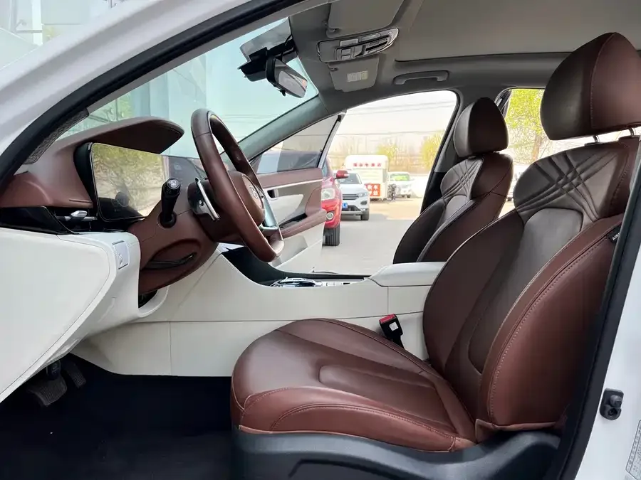 Hyundai Mistra 2021 Mistra 270TGDi DCT TOP Flagship Edition 2022 — миниатюра 5