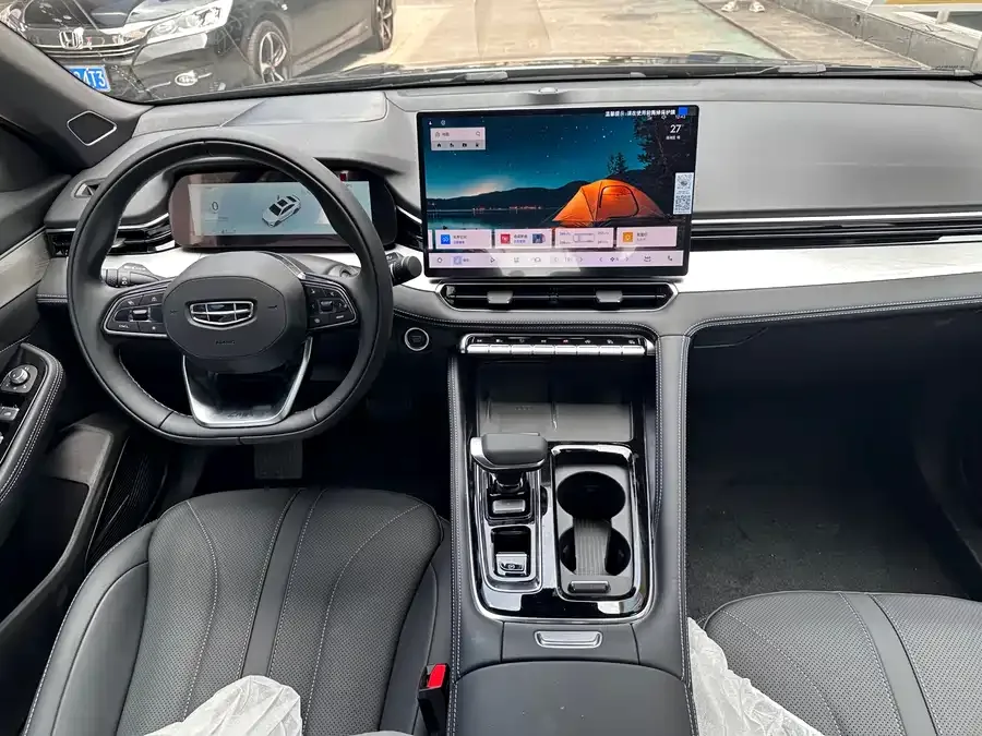 Geely Xingrui Xingrui 2026 Dongfang Yao 1.5TD Kunlun Edition 2026 — миниатюра 3