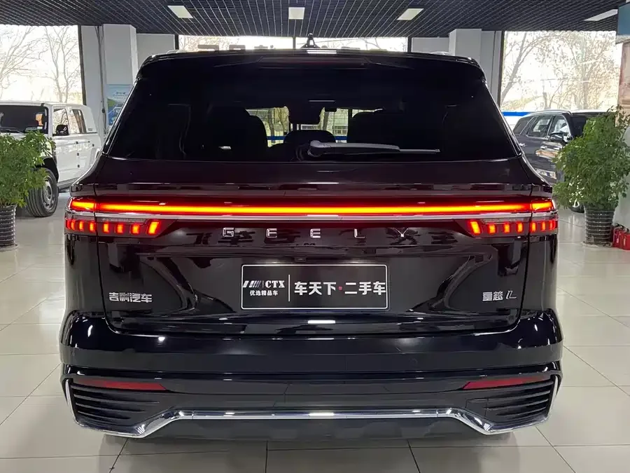Geely Monjaro Xingyue L 2024 2.0TD High Power Automatic 2WD Skyline Edition 2023 — миниатюра 2