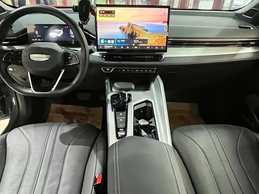 Geely Xingrui Xingrui 2024 1.5TD Longteng Edition 2024 — миниатюра 4