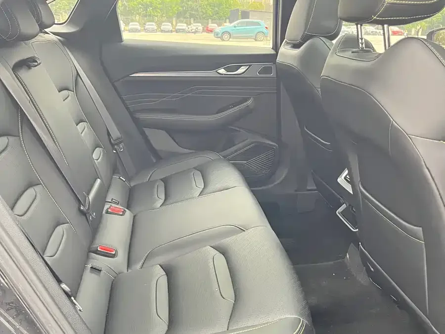 Geely Xingrui Xingrui 2023 1.5TD Fuyao Edition 2023 — миниатюра 3