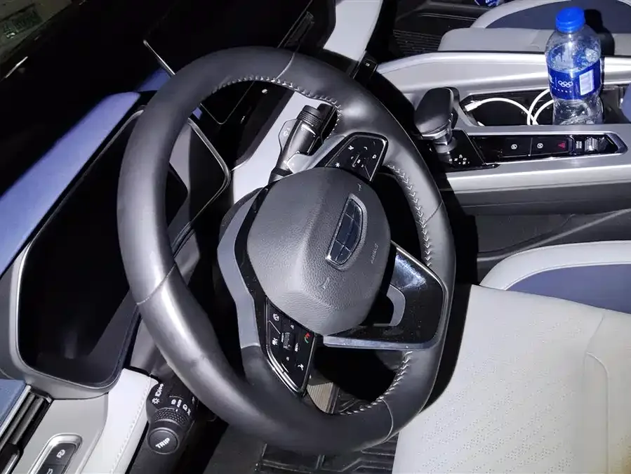 Geely Xingrui Xingrui 2023 2.0TD Premium Edition 2024 — миниатюра 4