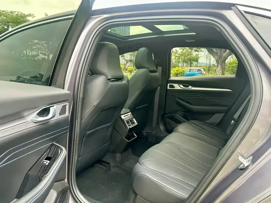 Geely Xingrui Xingrui 2025 Dongfangyao 1.5TD Kunlun Edition 2025 — миниатюра 3