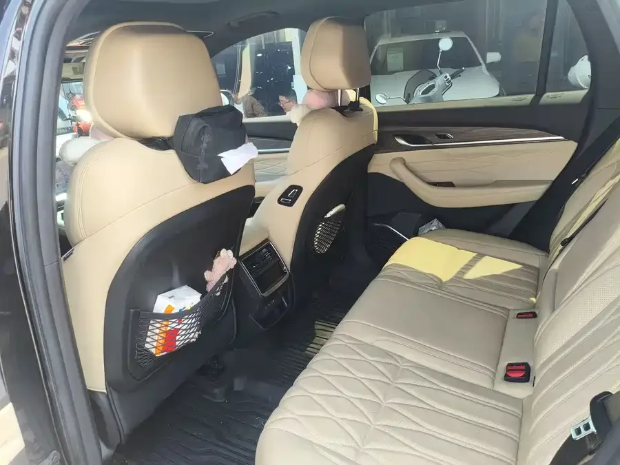 Geely Monjaro Xingyue L 2025 Dongfangyao 2.0TD Automatic Star-gazing Edition 2024 — миниатюра 5