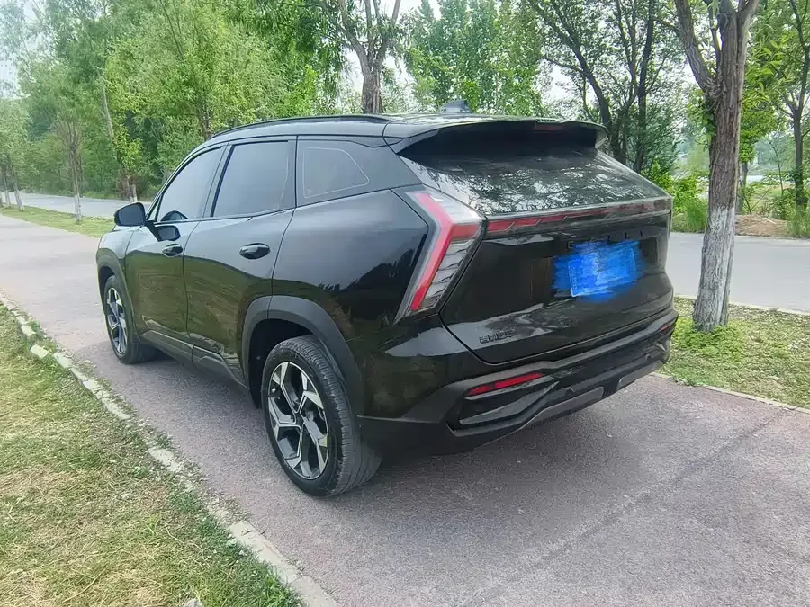 Geely Atlas L Boyue L 2023 1.5TD DCT Premium Edition 2023 — миниатюра 3