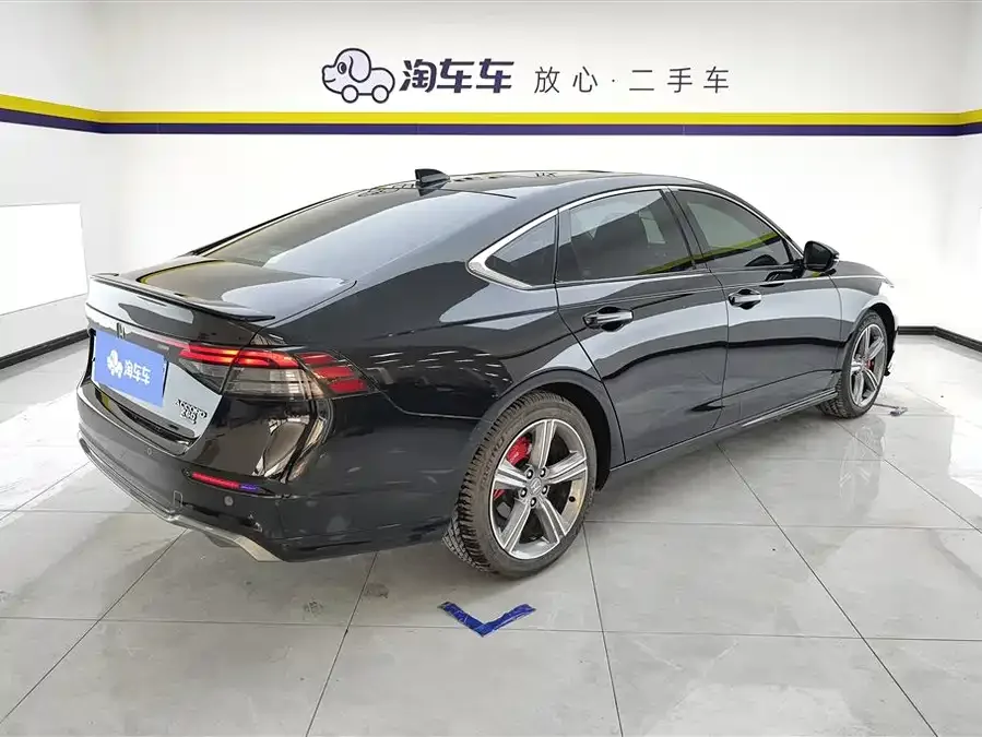 Honda Accord Accord 2023 260TURBO Excellence Edition 2023 — миниатюра 3