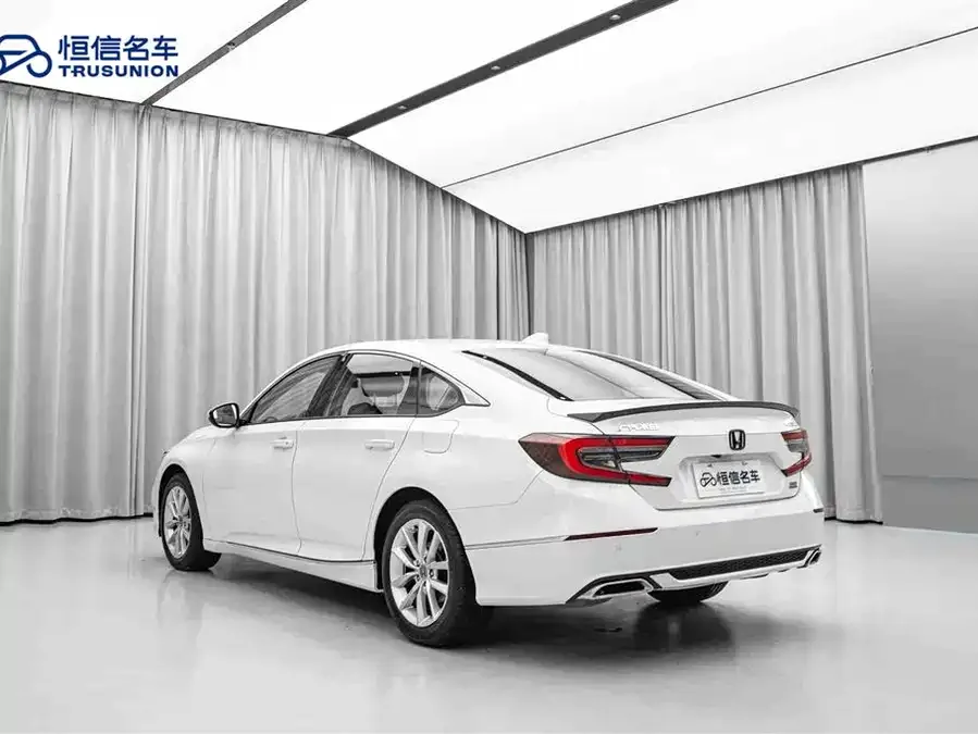 Honda Accord Accord 2022 260TURBO Deluxe Edition 2022 — миниатюра 4