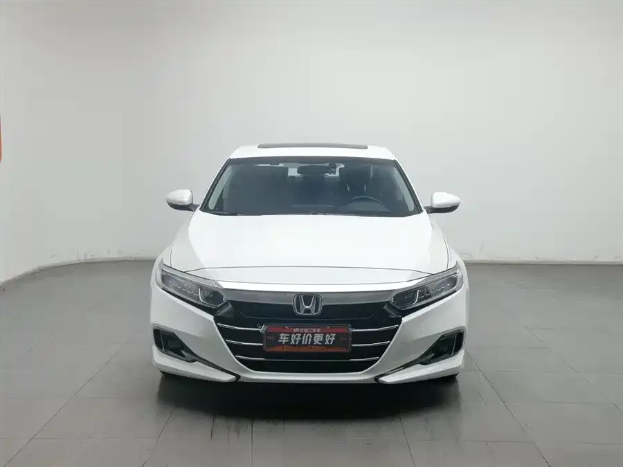 Honda Accord Accord 2022 260TURBO Deluxe Edition 2023 — миниатюра 3