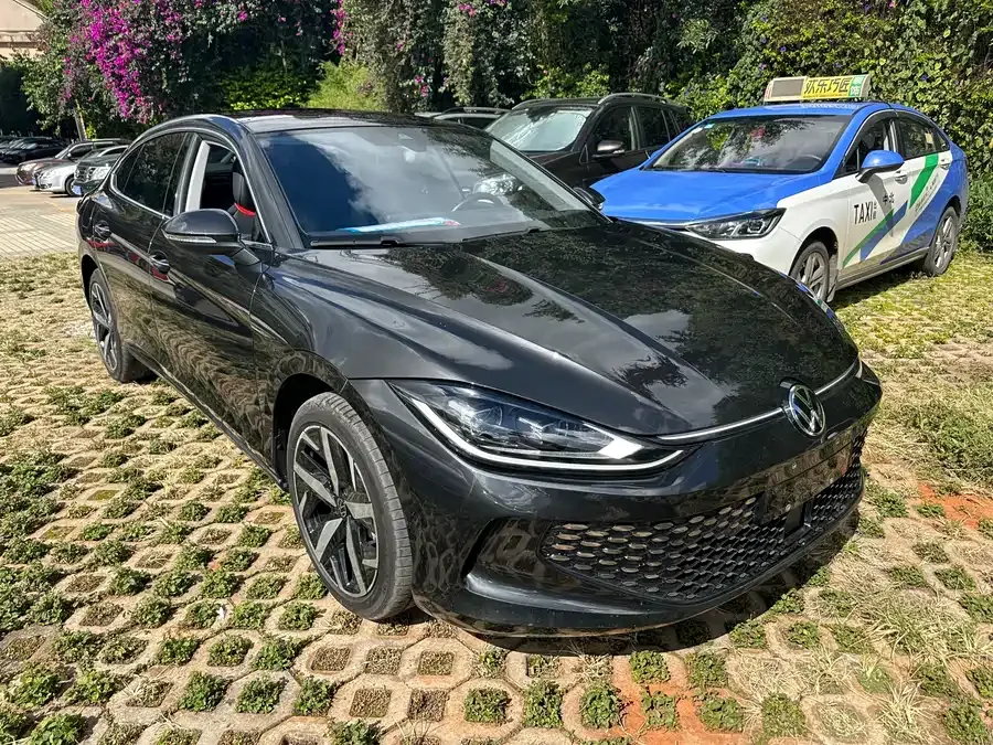 Volkswagen Lamando 2023 Lingdu Lingdu L 280TSI DSG Cool Edition 2023 — миниатюра 3