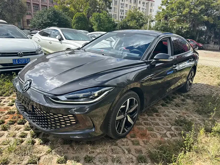 Volkswagen Lamando 2023 Lingdu Lingdu L 280TSI DSG Cool Edition 2023 — фото 1, купить с доставкой в Москву