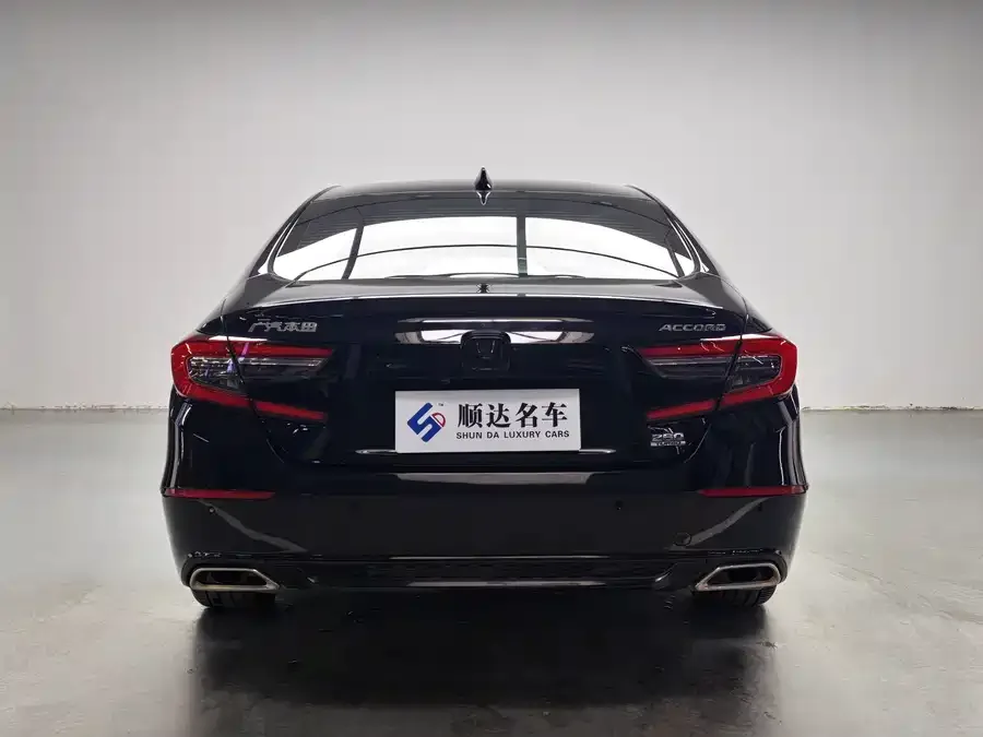 Honda Accord Accord 2022 260TURBO Deluxe Edition 2022 — миниатюра 3