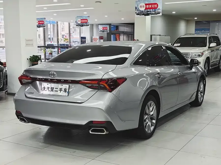 Toyota Avalon Asia Dragon 2022 2.0L Deluxe Edition 2022 — миниатюра 2