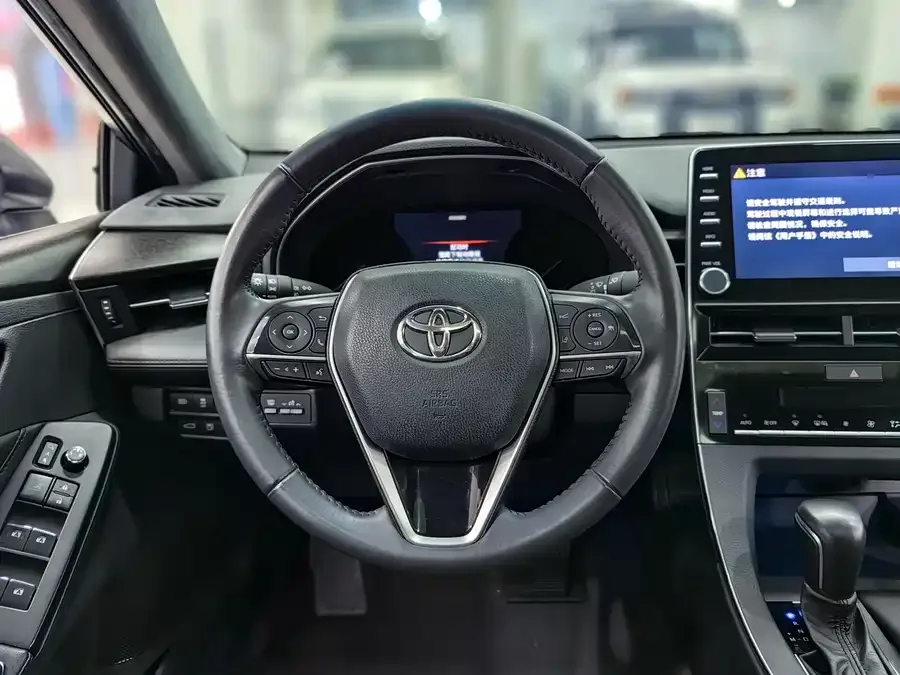 Toyota Avalon Asia Dragon 2022 2.0L Deluxe Edition 2022 — миниатюра 4