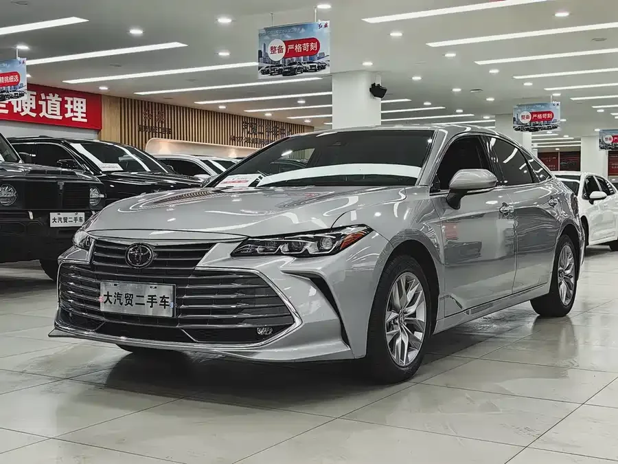 Toyota Avalon Asia Dragon 2022 2.0L Deluxe Edition 2022 — фото 1, купить с доставкой в Москву