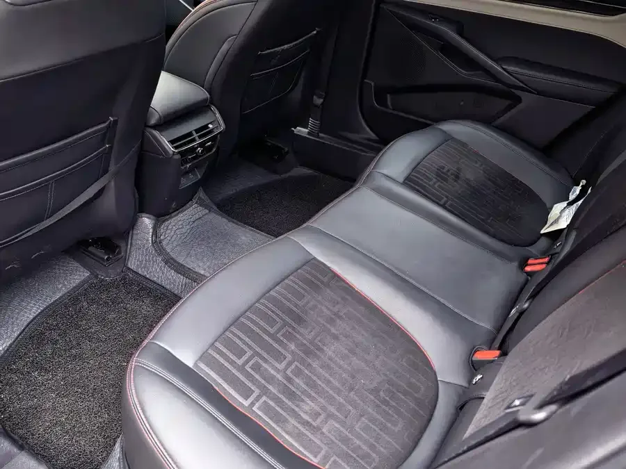 Ford Mondeo Mondeo 2022 facelift EcoBoost 245 luxury model 2022 — миниатюра 2