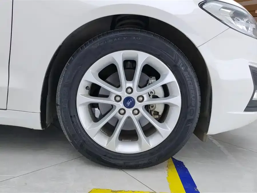 Ford Mondeo 2020 Mondeo EcoBoost 180 Fashion Edition 2022 — миниатюра 2