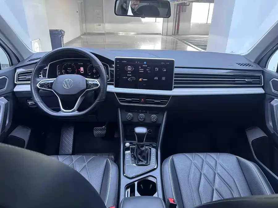 Volkswagen Tiguan L Tiguan L 2023 280TSI Automatic 2WD Trendy Limited Edition 2023 — миниатюра 5